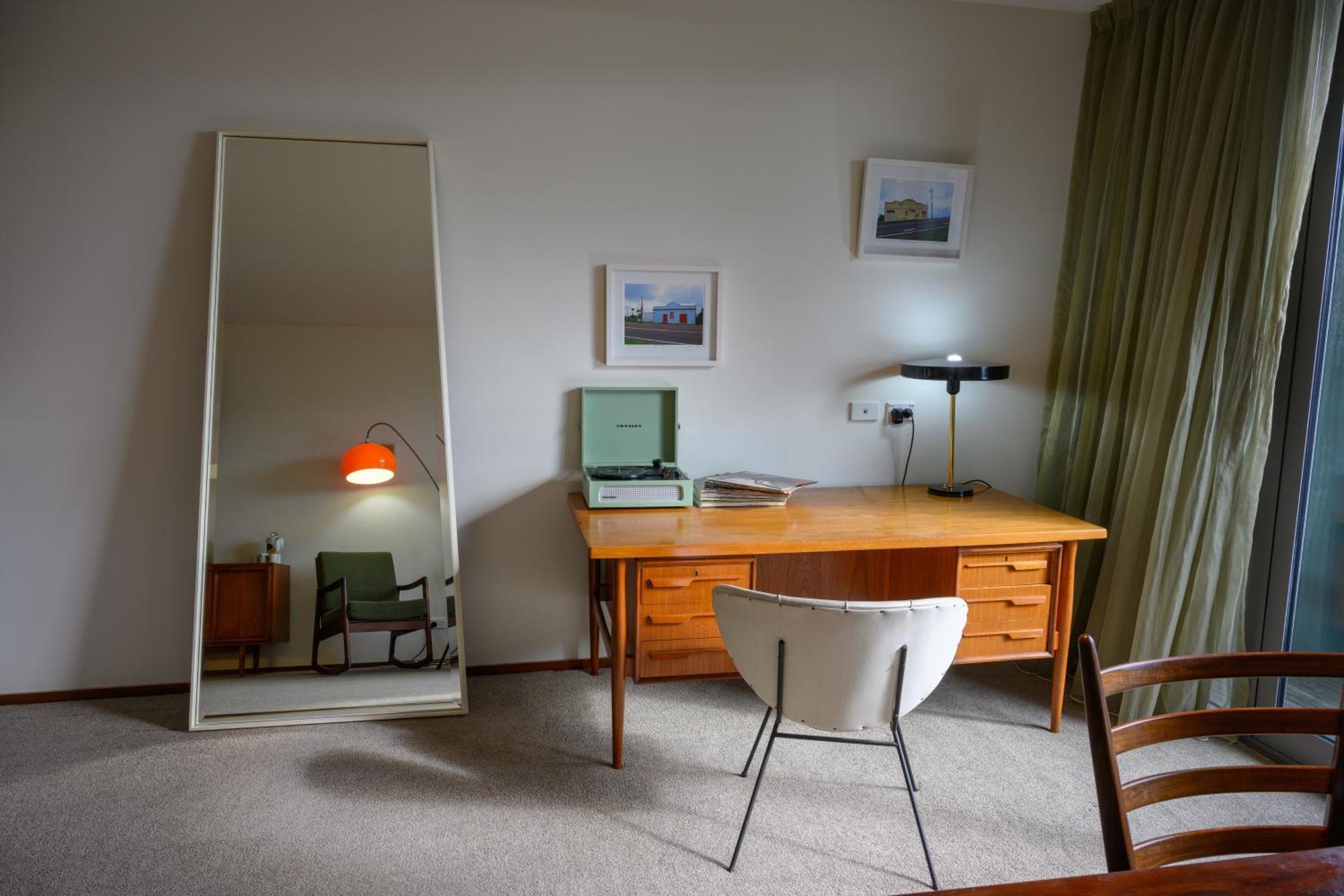 Ohtel Wellington Hotell Exteriör bild