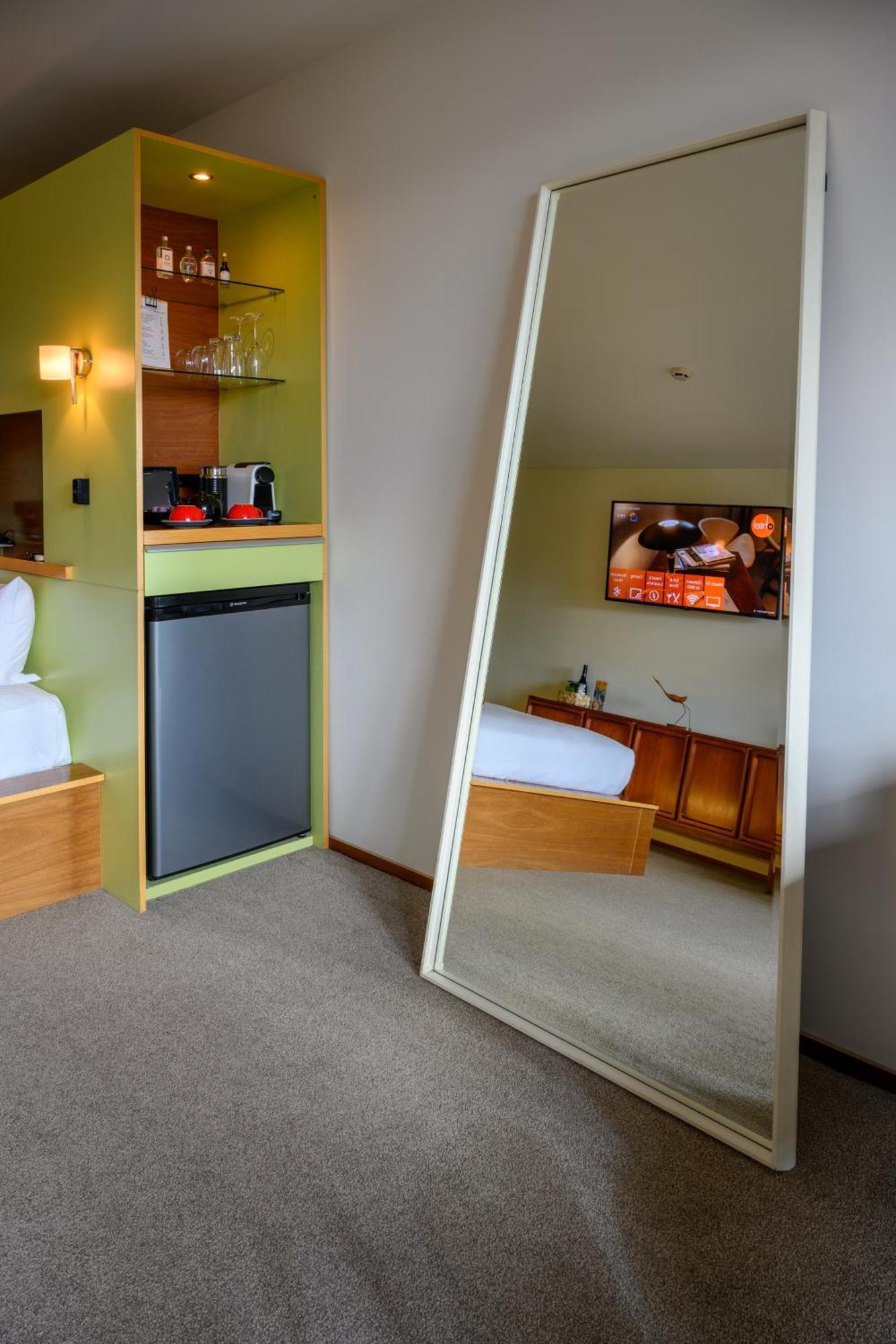 Ohtel Wellington Hotell Exteriör bild